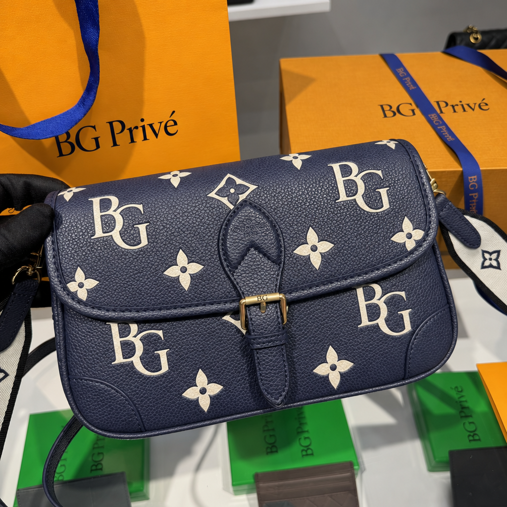 Diane Navy Blue/Crème Monogram Empreinte Bag