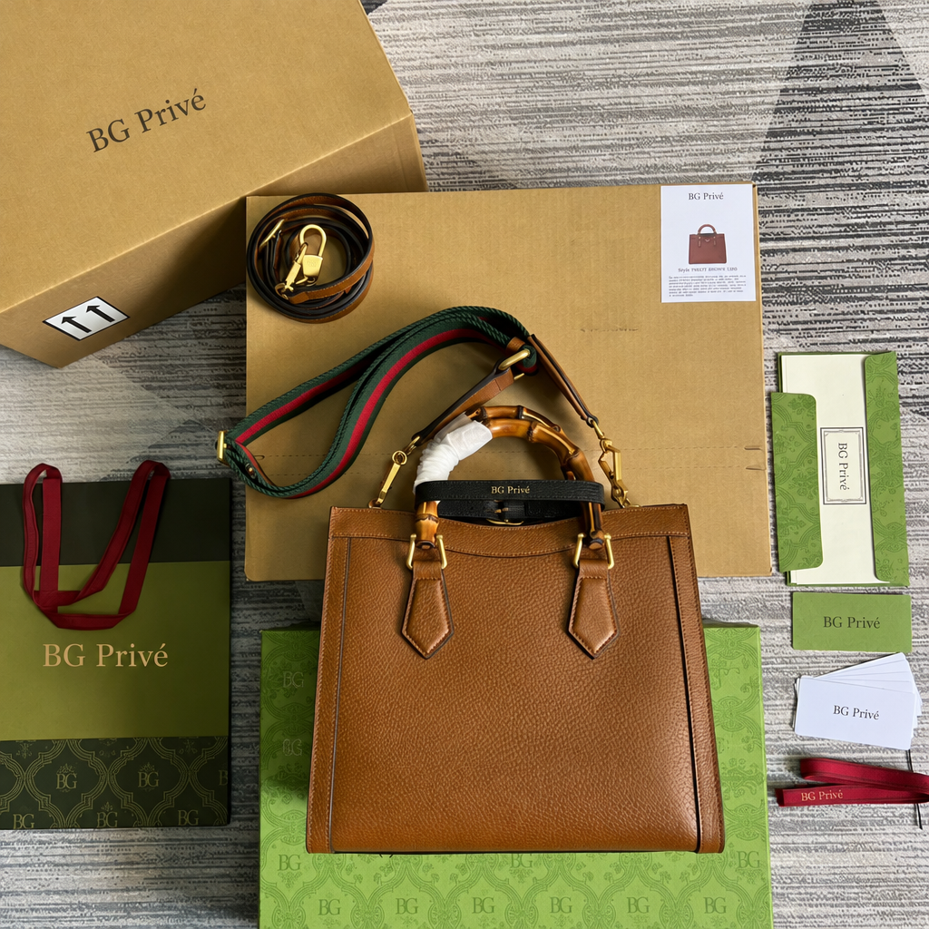 Diana Medium Tote Bag in Warm Brown Cuir Leather