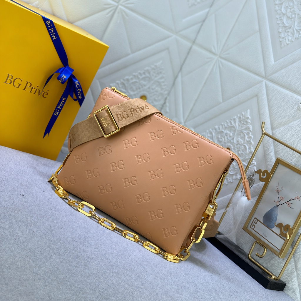 Coussin PM Bag in Camel
