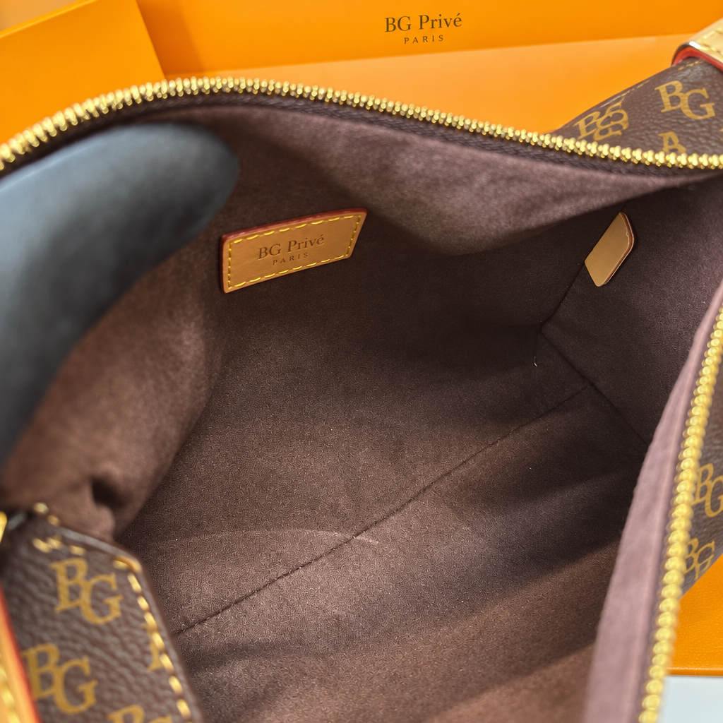 Side Trunk MM Bag in Monogram Canvas
