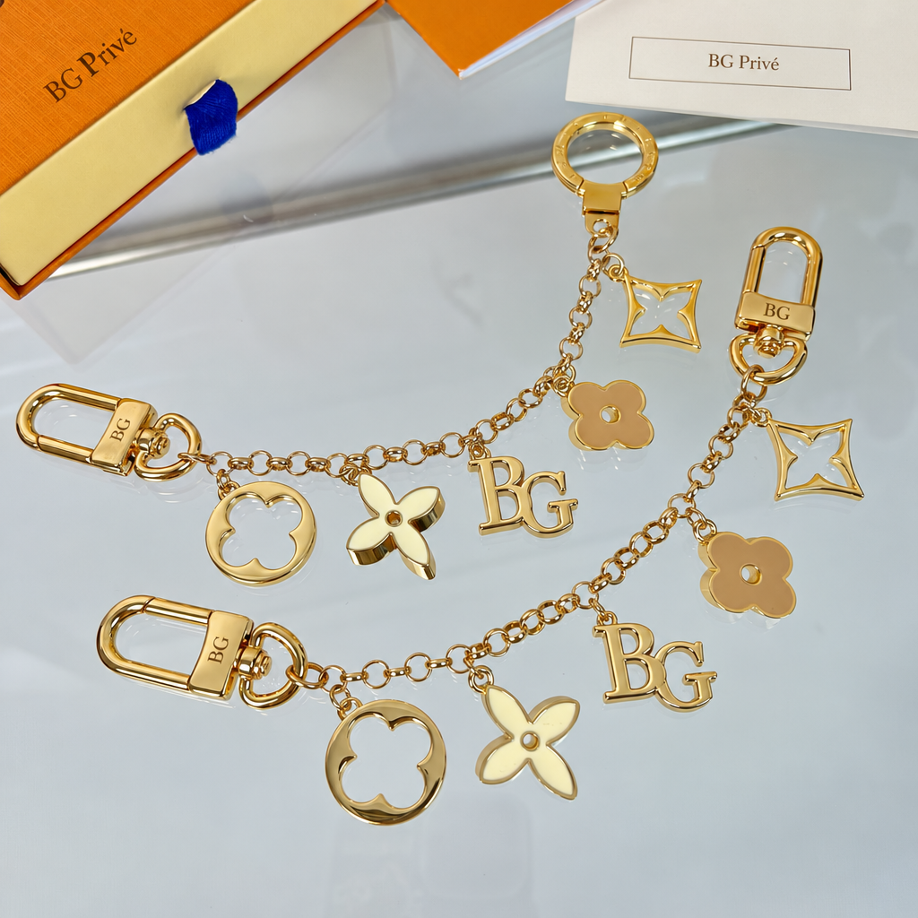 Fleur de Monogram Bag Charm Chain M01413