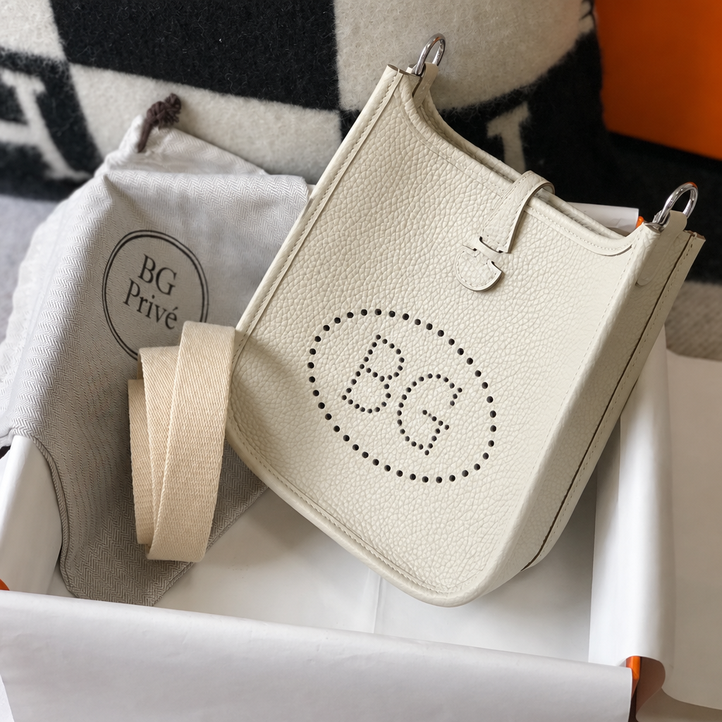 Evelyne 16 Amazone Bag in Ivory with Palladium-Finish Hardware