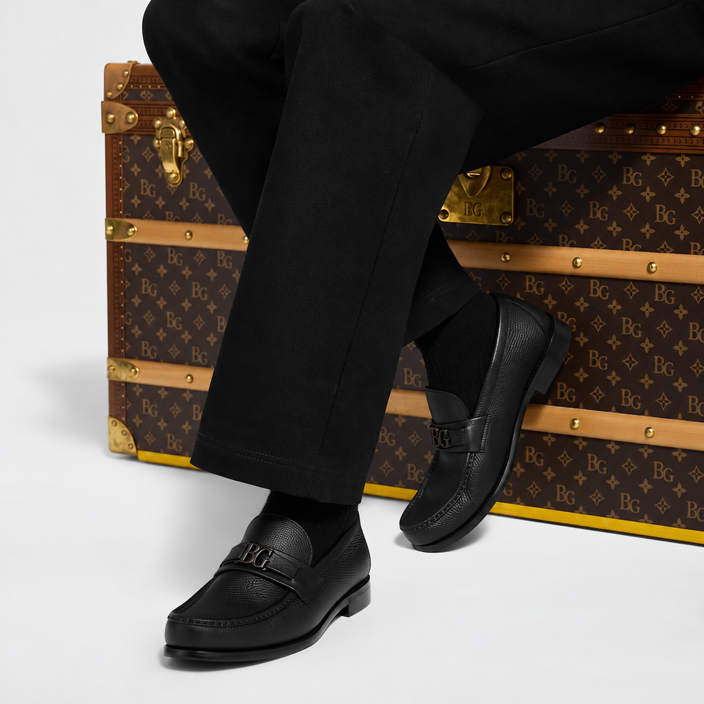Major Loafer in Black