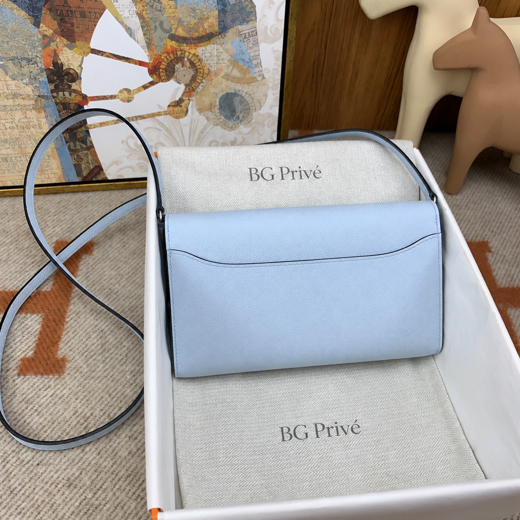 Constance To Go Wallet in Pale Blue