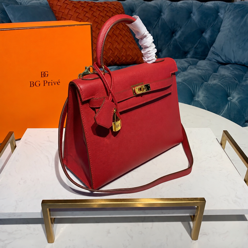 Kelly 25 Sellier Red Handbag with Gold-Tone Hardware