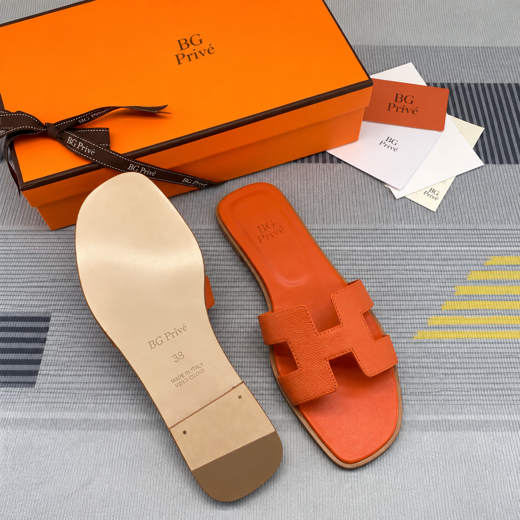 Oran Sandal in Bright Orange, EU 38