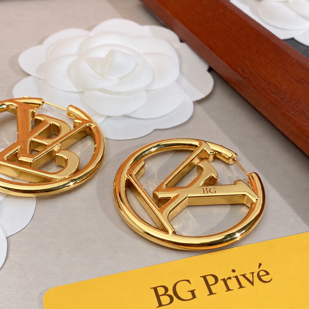 Louise Hoop GM Earrings