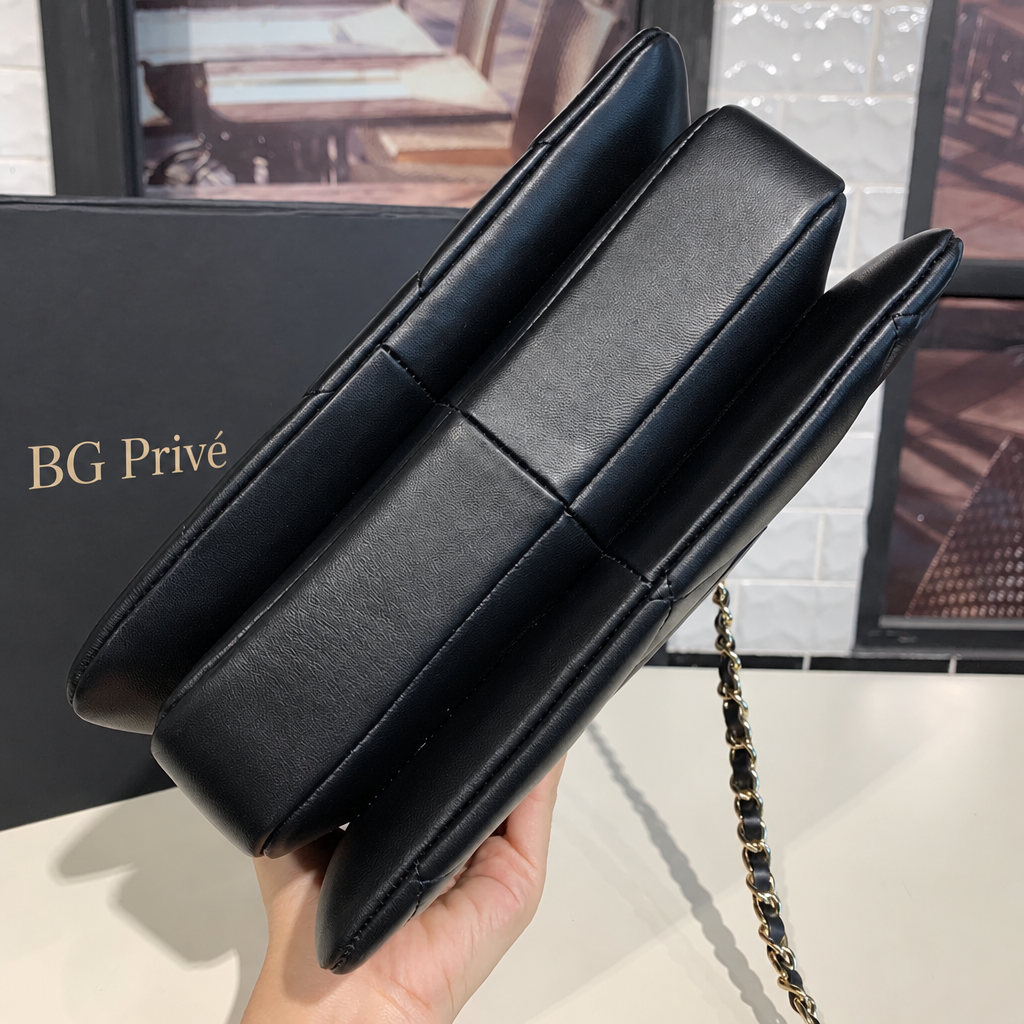 Trendy Bag Small Dual Handle Flap Bag in Black