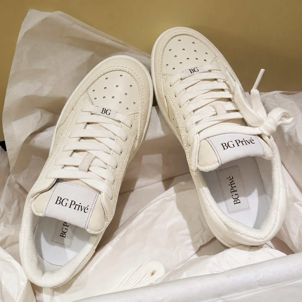 22P Flat Lace-Up Sneakers in White and Black
