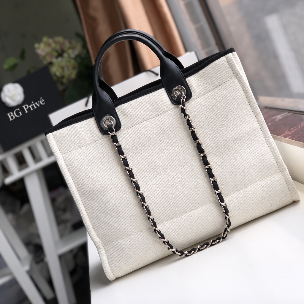 Deauville Tote Small Shopping Bag AS3257