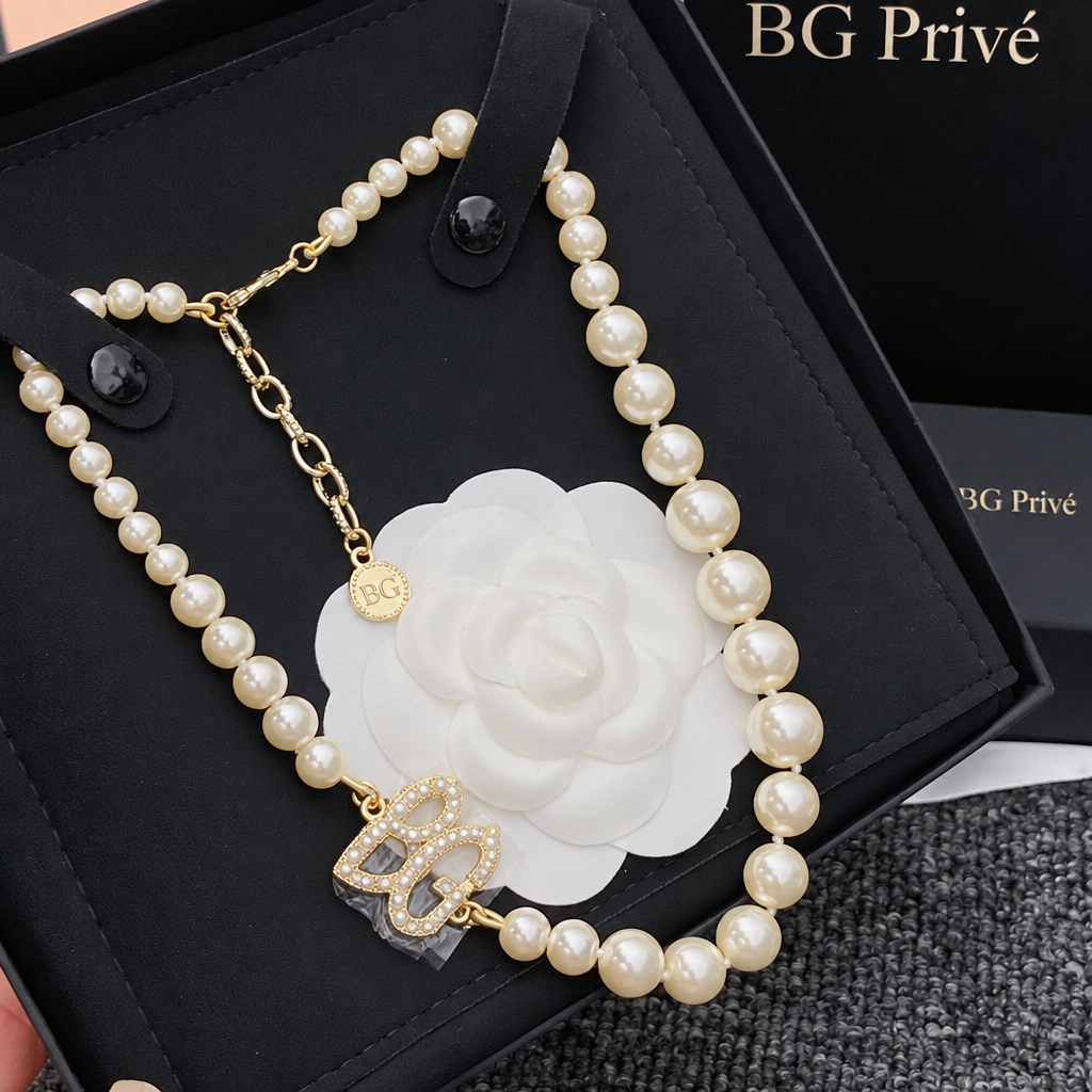 Pearl Necklace 14A Supermarket Collection Long Strand