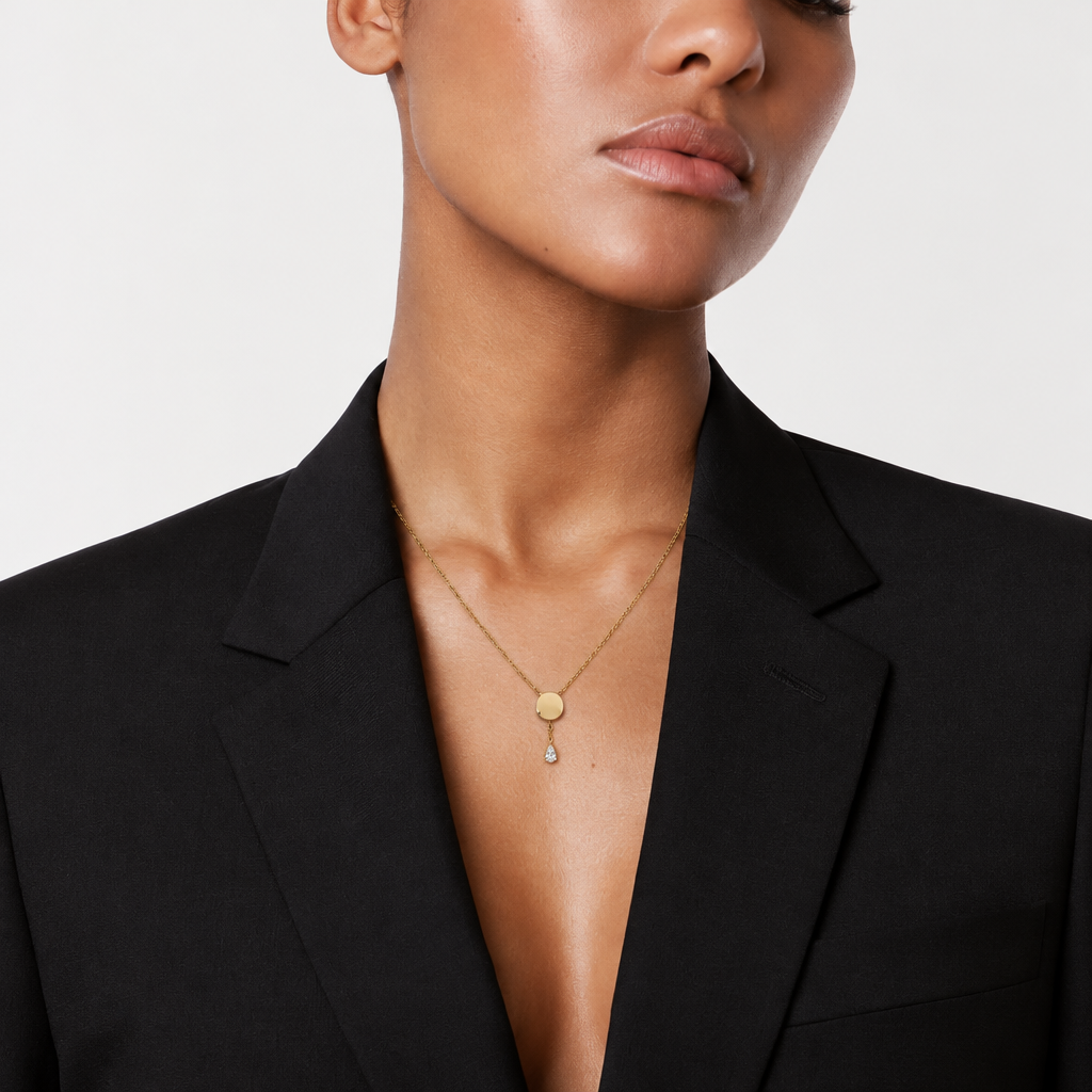 N°5 Extrait de N°5 Pendant Necklace in 18K Yellow Gold