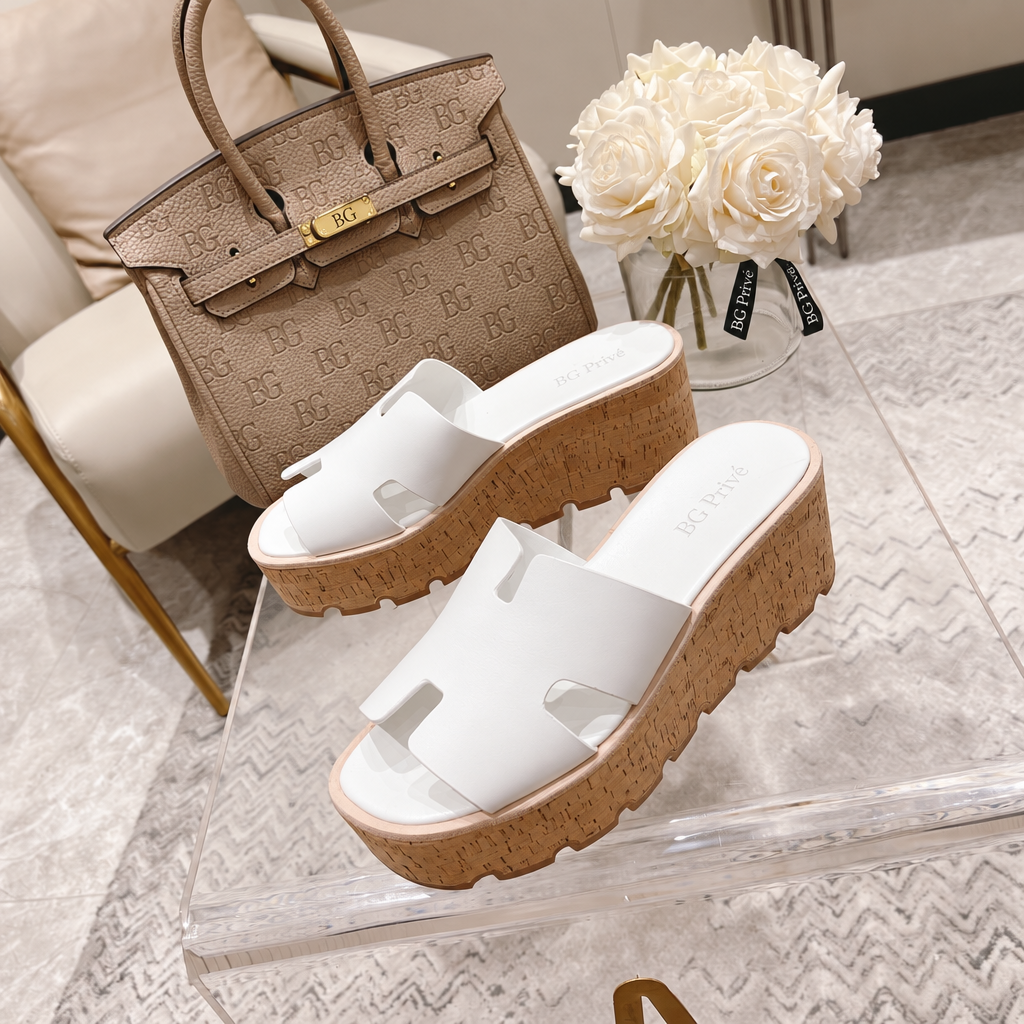 Eze 30 Sandal in Blanc