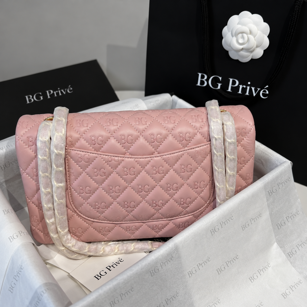Classic 11.12 Handbag in Light Pink Lambskin