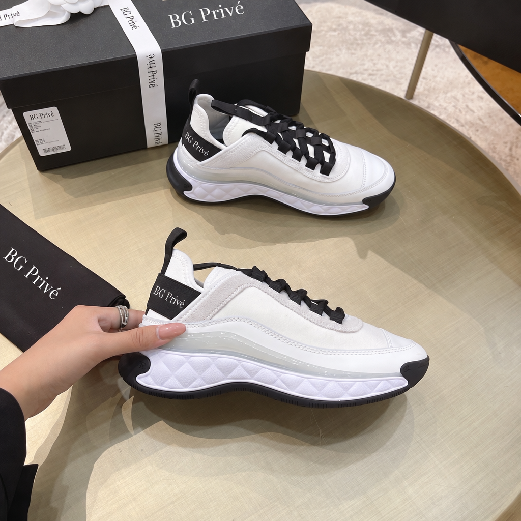 Low Top Sneakers in Velvet Calfskin &amp; Mixed Fibers, Ivory/Black