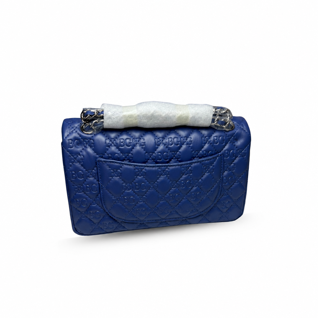 Classic Flap Medium 11.12 Handbag in Blue