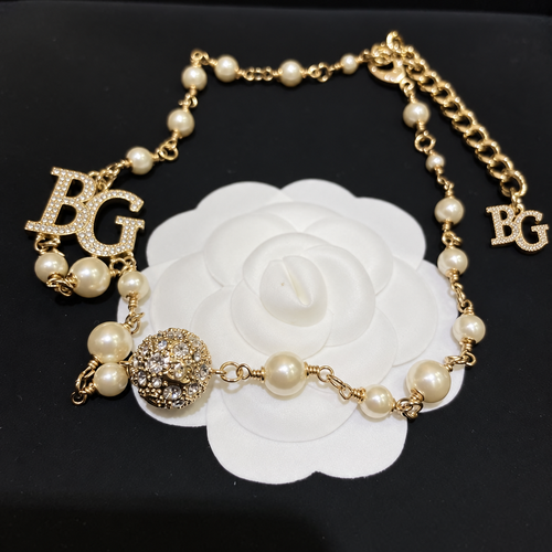 2019-Season Gold-Tone Logo Pearl and Chain Detail Pavé-Ball Necklace