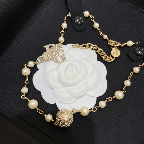 2019-Season Gold-Tone Logo Pearl and Chain Detail Pavé-Ball Necklace