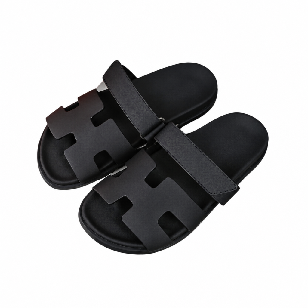 Chypre Sandals in Black for Women