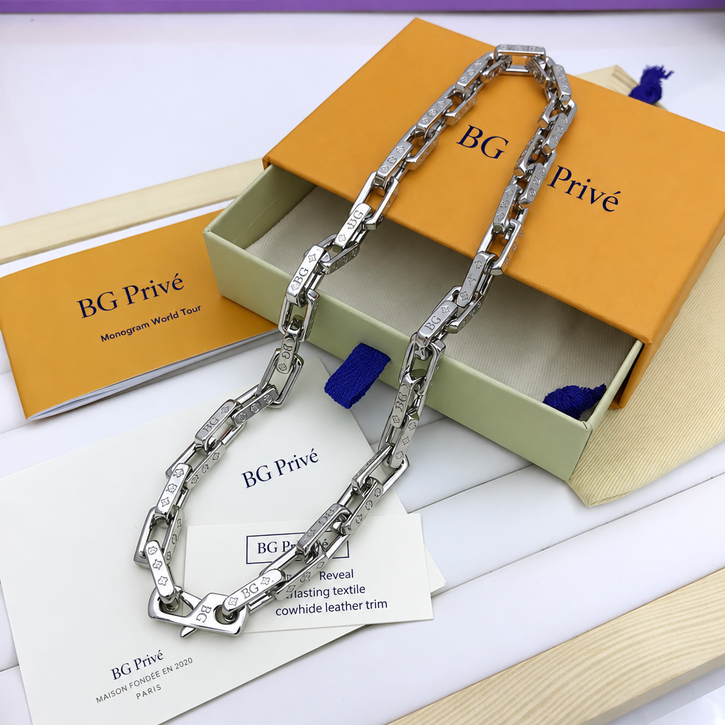 Chain Necklace Monogram M00307