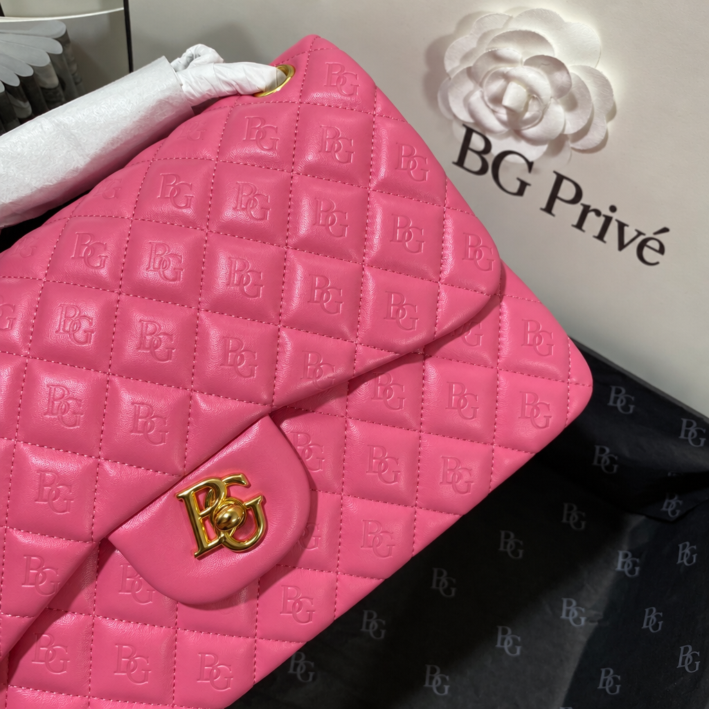 Jumbo Classic Flap Bag Large in Bright Pink Leather