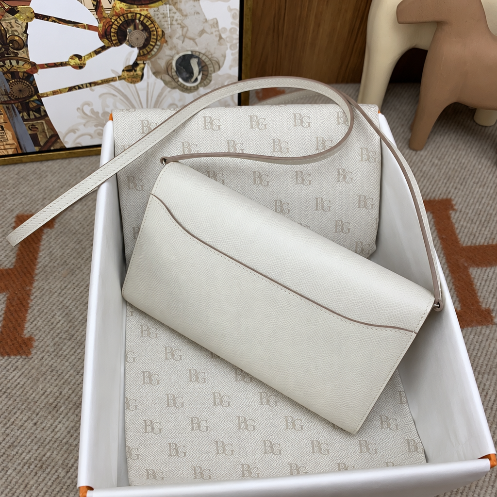 Constance To Go Wallet,