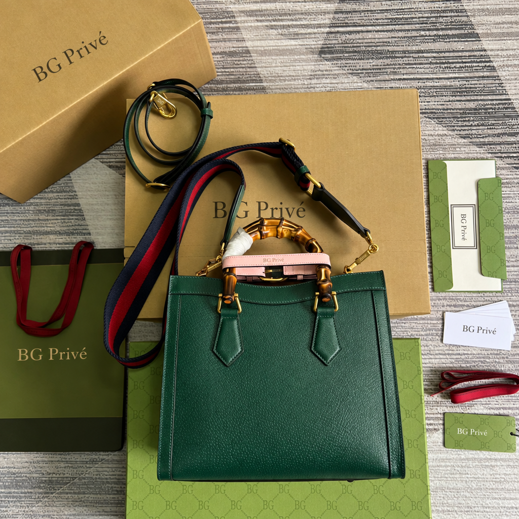 Diana Medium Tote Bag in Green Leather