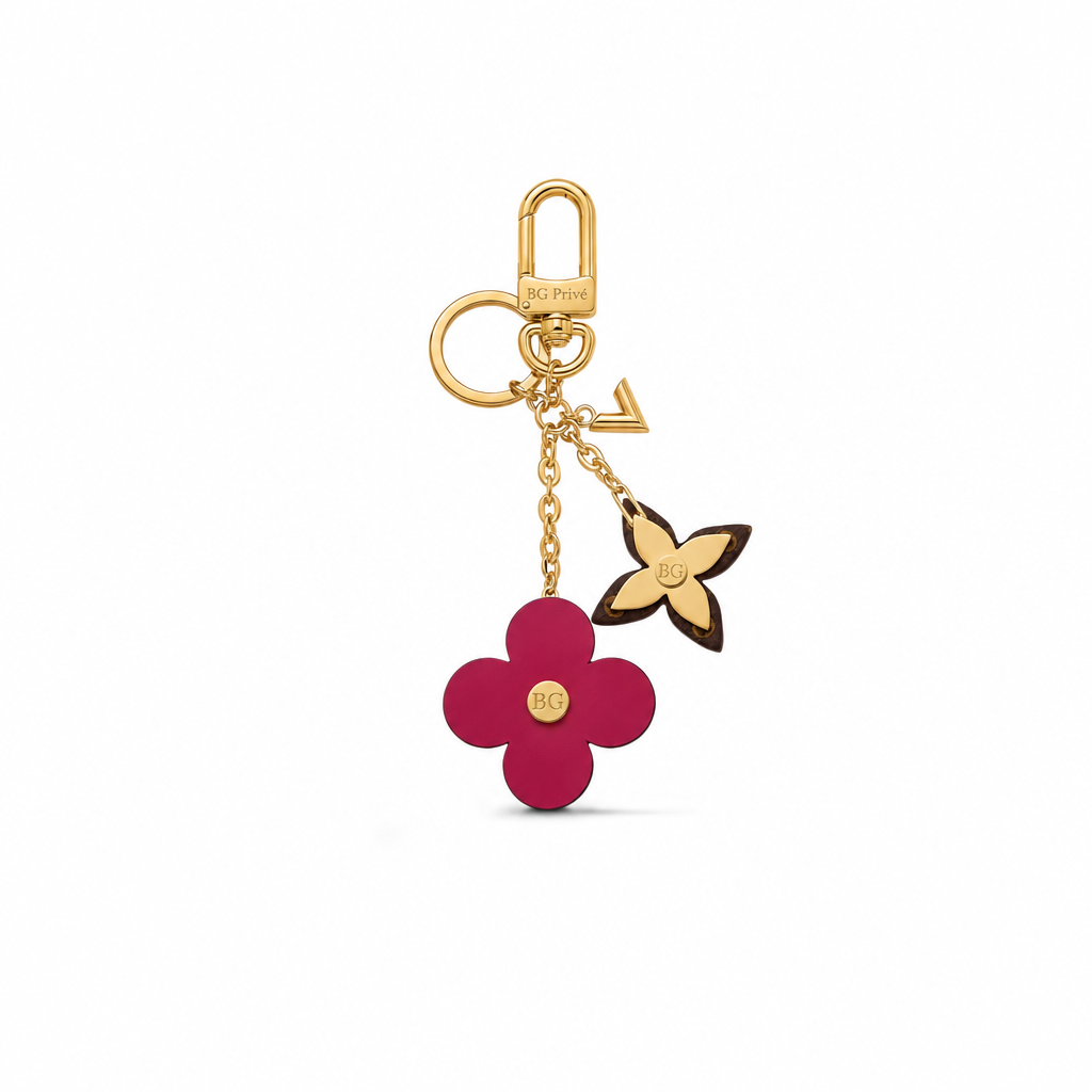 Blooming Flowers Charm and Key Holder M63084