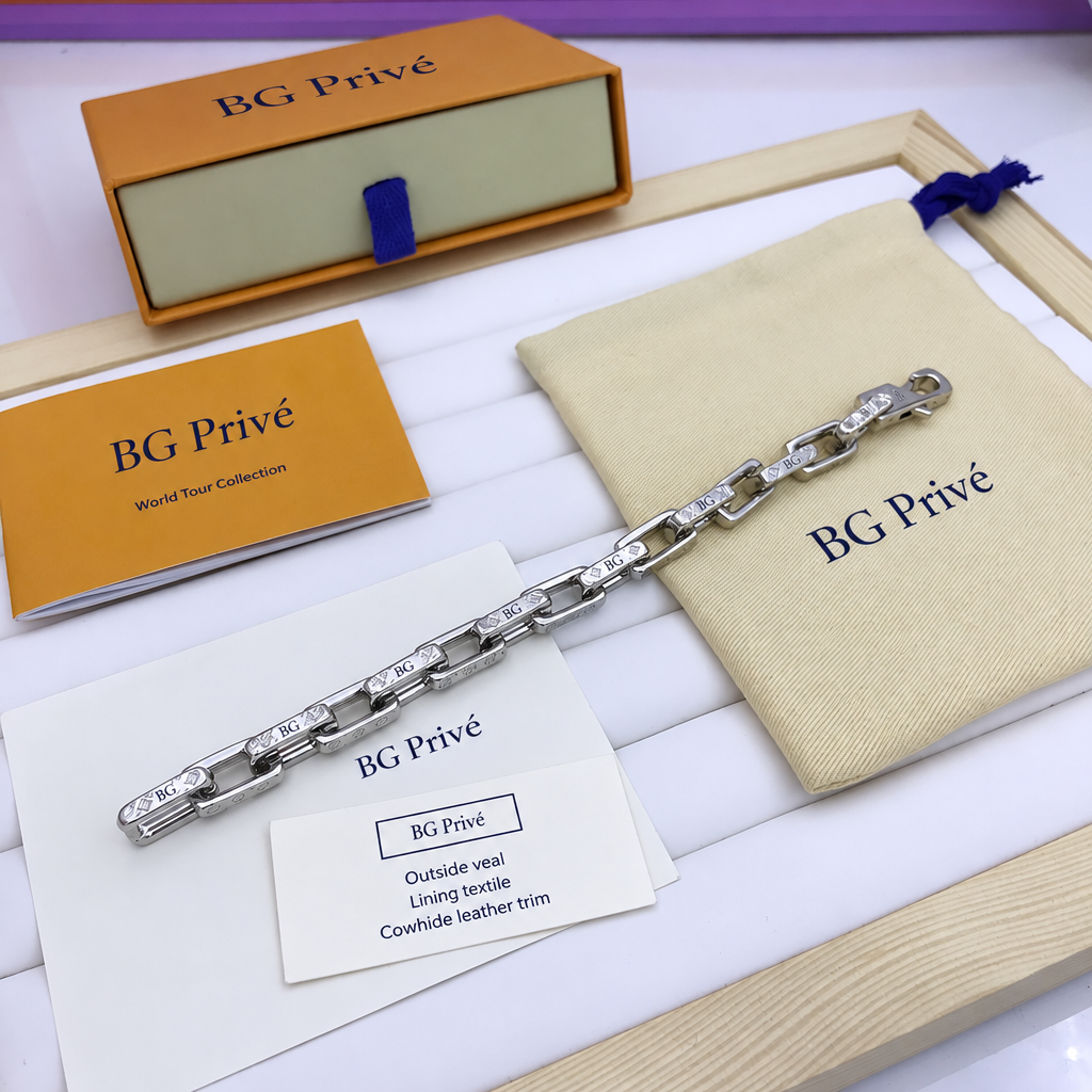 Monogram Chain Bracelet Silver Tone