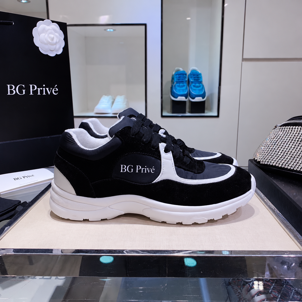 Sneakers G26582 Monogram Trainer