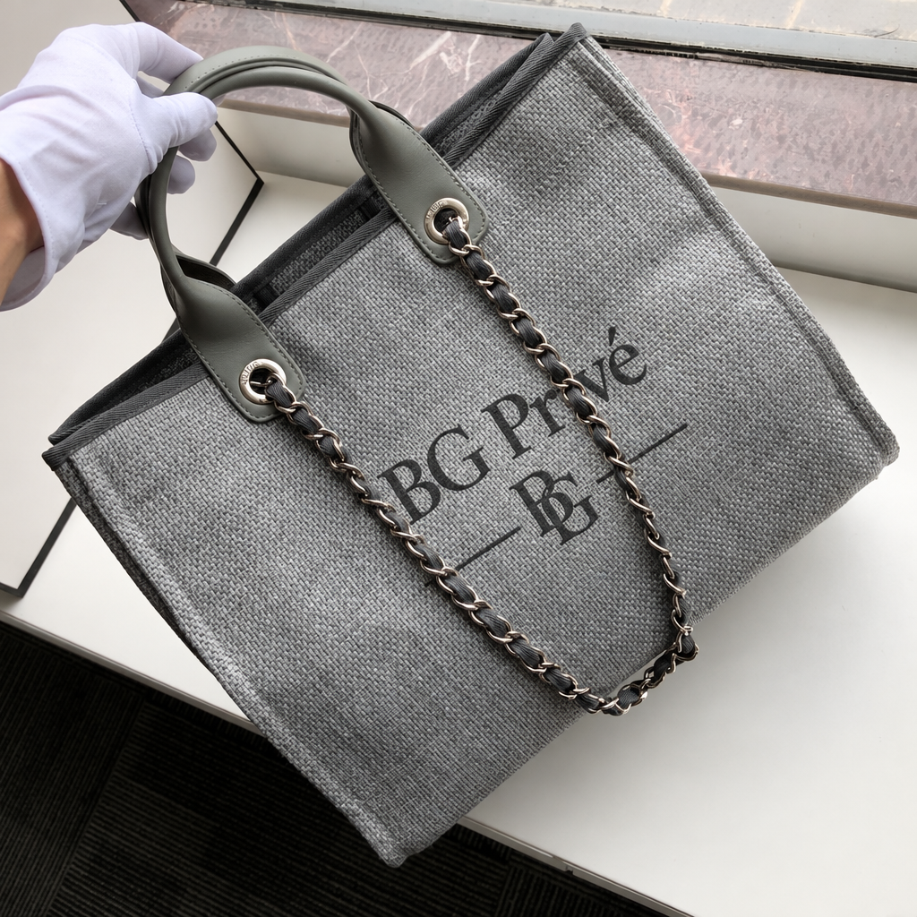 Deauville Tote Small Grey Shopping Bag AS3257