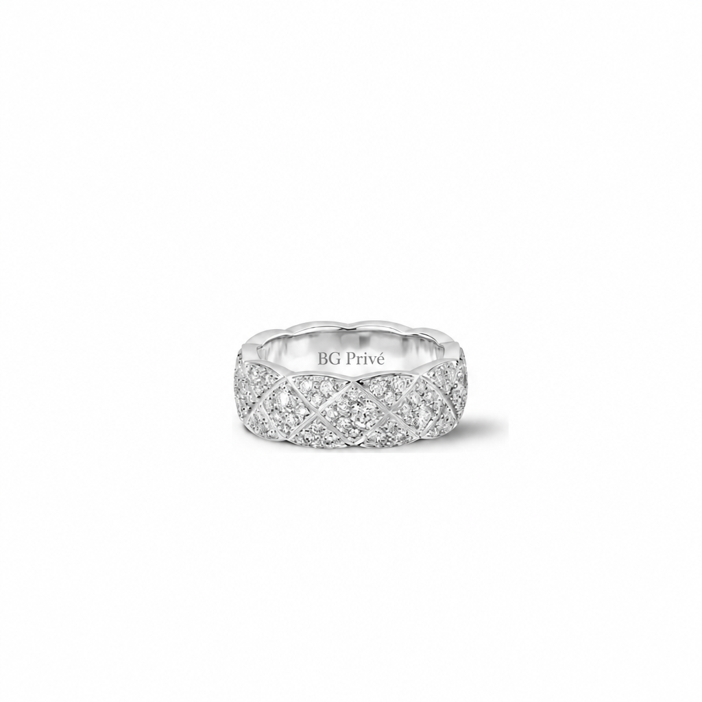 Coco Crush Ring, Small Version, 18K White Gold and Diamonds