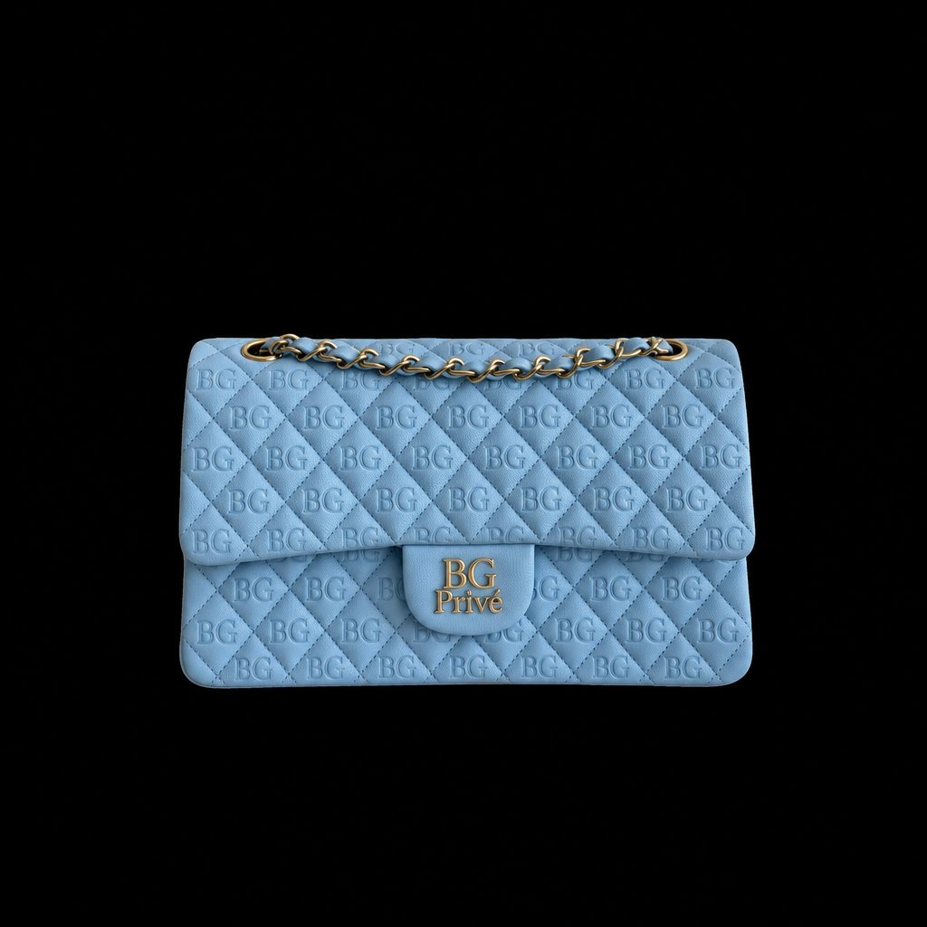 Classic Flap Medium Classic 11.12 Handbag in Light Powder Blue