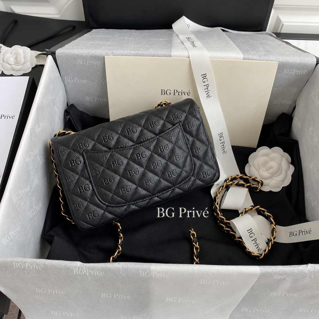 Mini Flap Bag, Rectangular Classic Handbag in Black
