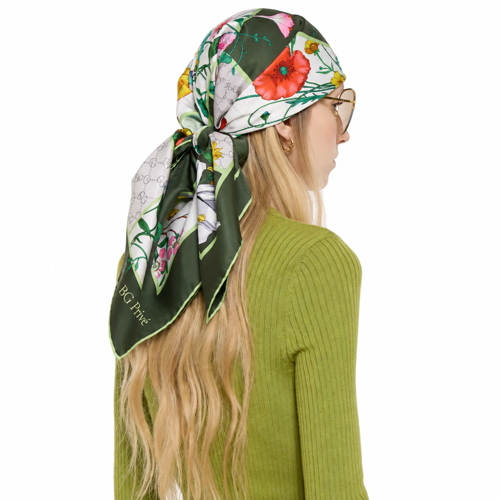 Printed Silk Twill Carre Scarf Green For Women 850107 3G001 3367