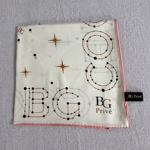 25C Coco Square Scarf White For Women 35.4in/90cm