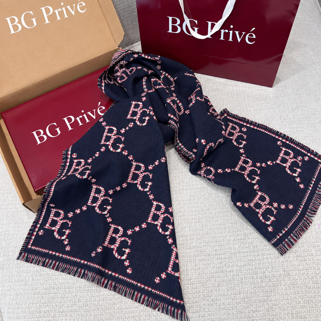 Scarf Navy And Red 71in/180cm ‎660025 4G386 4174