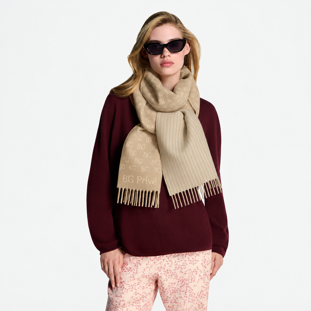 My Neverfull Scarf Dune 94.5in/240cm M96621