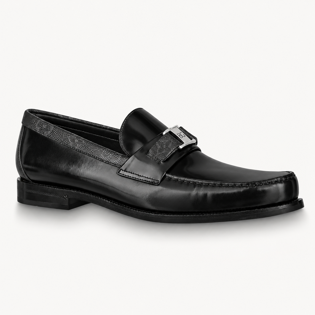 Major Loafer in Black
