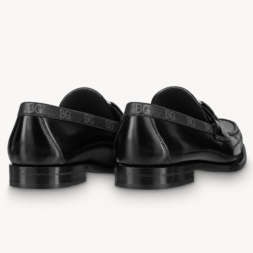Major Loafer in Black