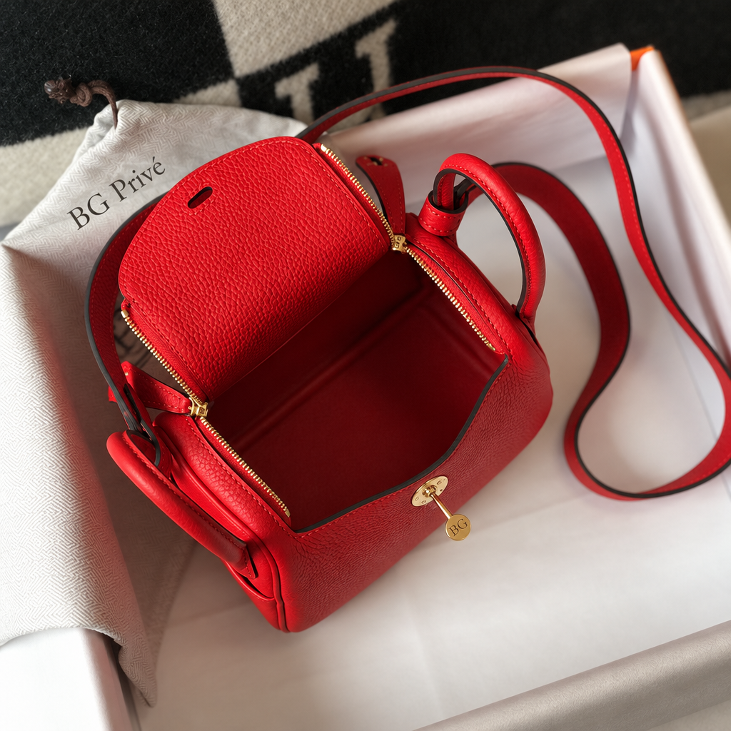 Lindy Mini Bag in Bright Red
