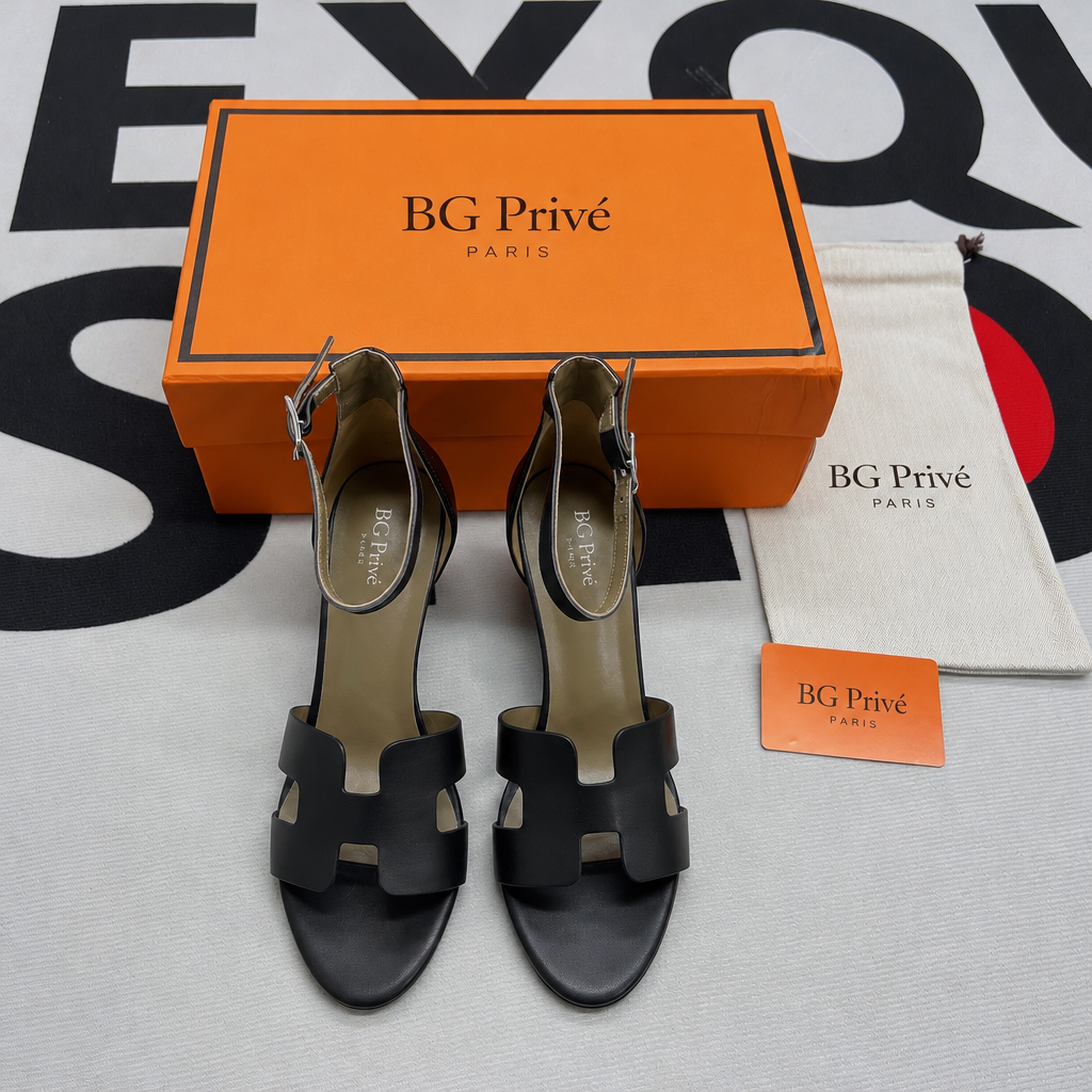 Villa Sandal in Calfskin, Noir – EU 38