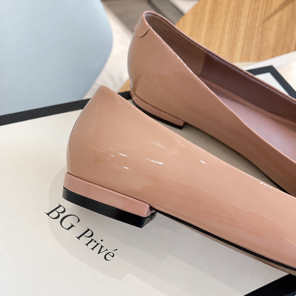 Horsebit Leather Ballet Flats in Blush Pink