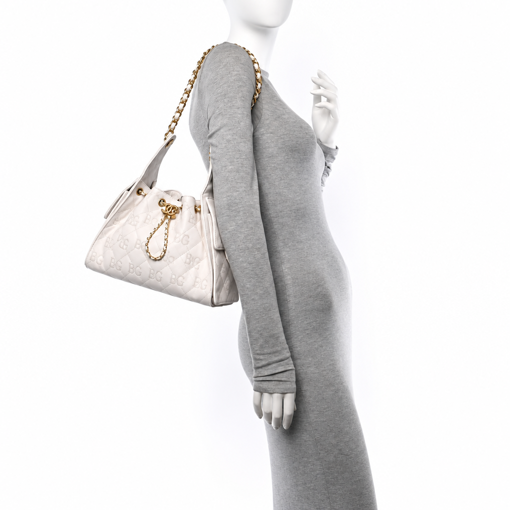 25 Small Handbag in White Grained Calfskin