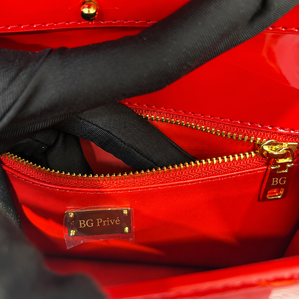 Dolce &amp; Gabbana Patent Leather DG Logo Bag Crossbody – Red