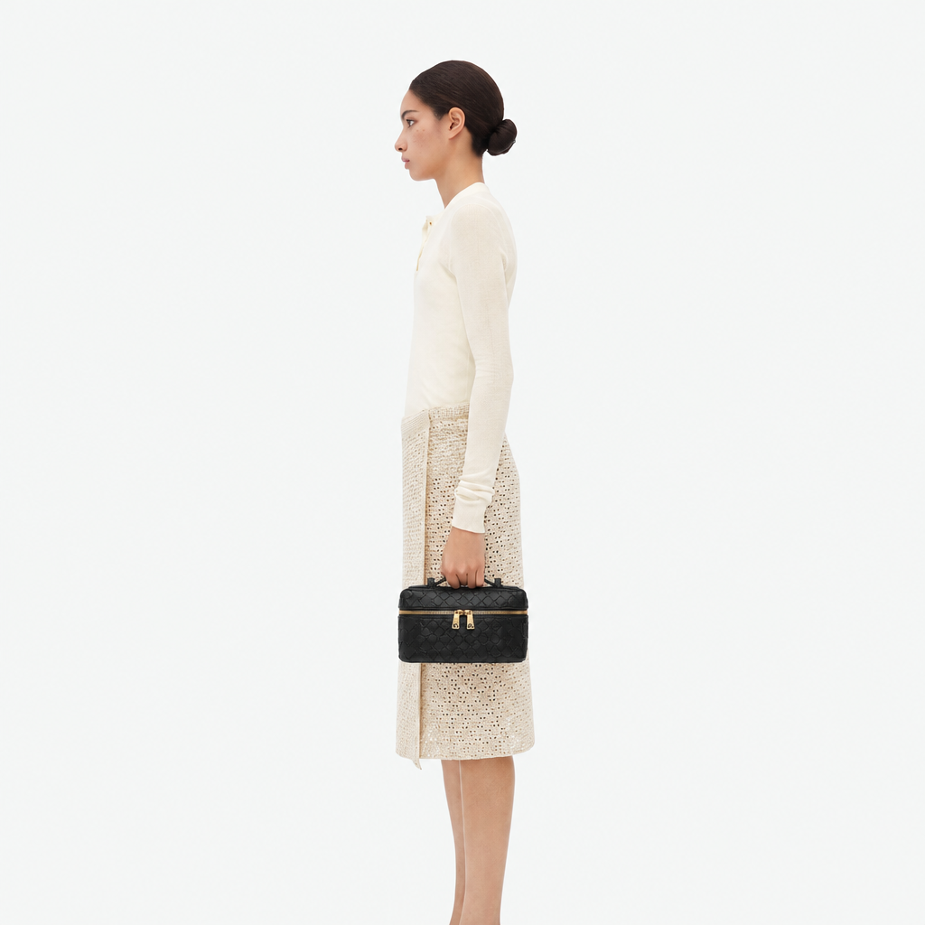 Bang Bang Bag Vanity Case in Black Intrecciato Calfskin