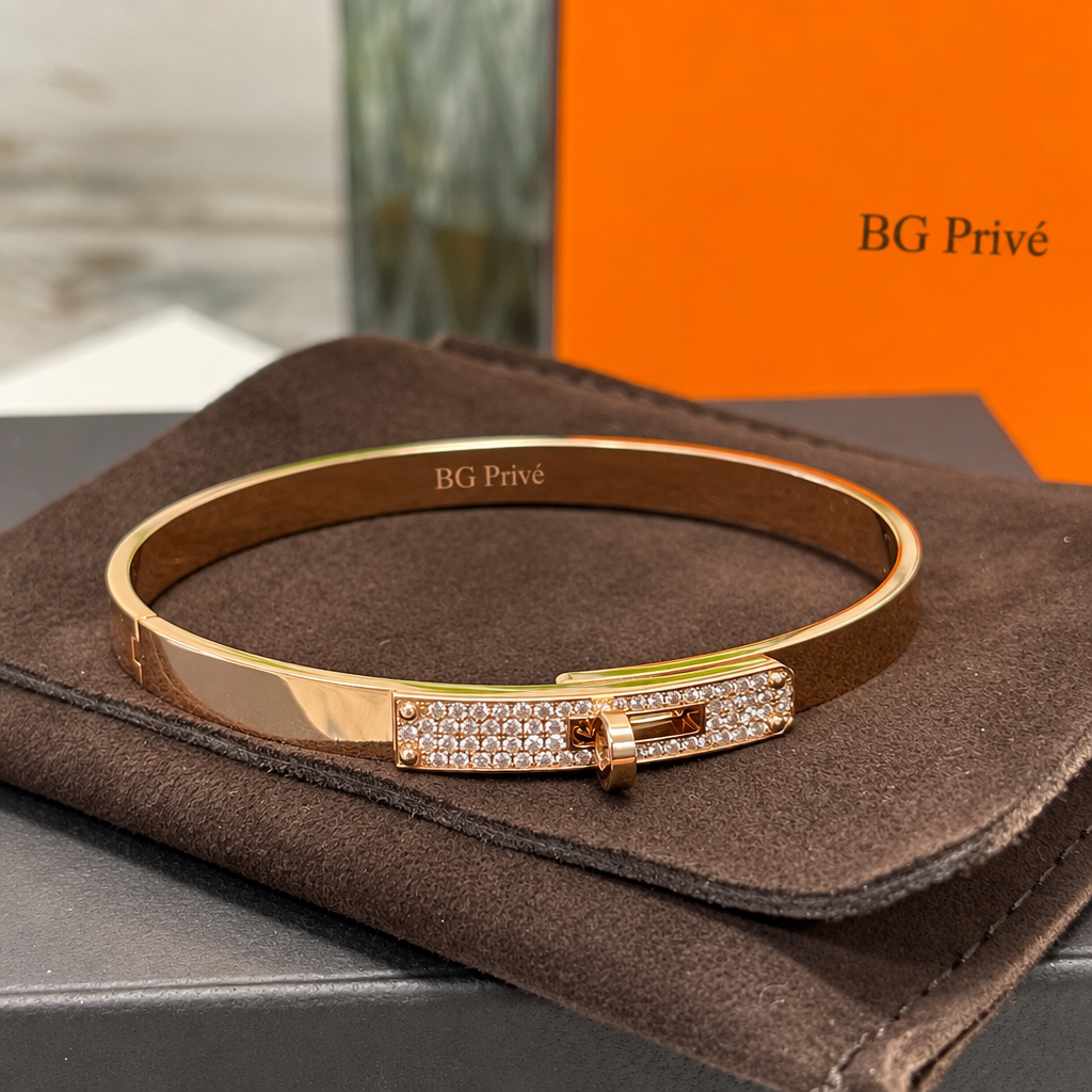 Kelly Bracelet, Small Model – Rose Gold Semi-Pavé