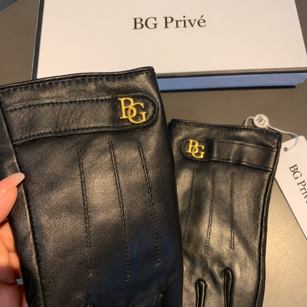 Black Full-Finger Gloves with Gold Wrist Tabs
