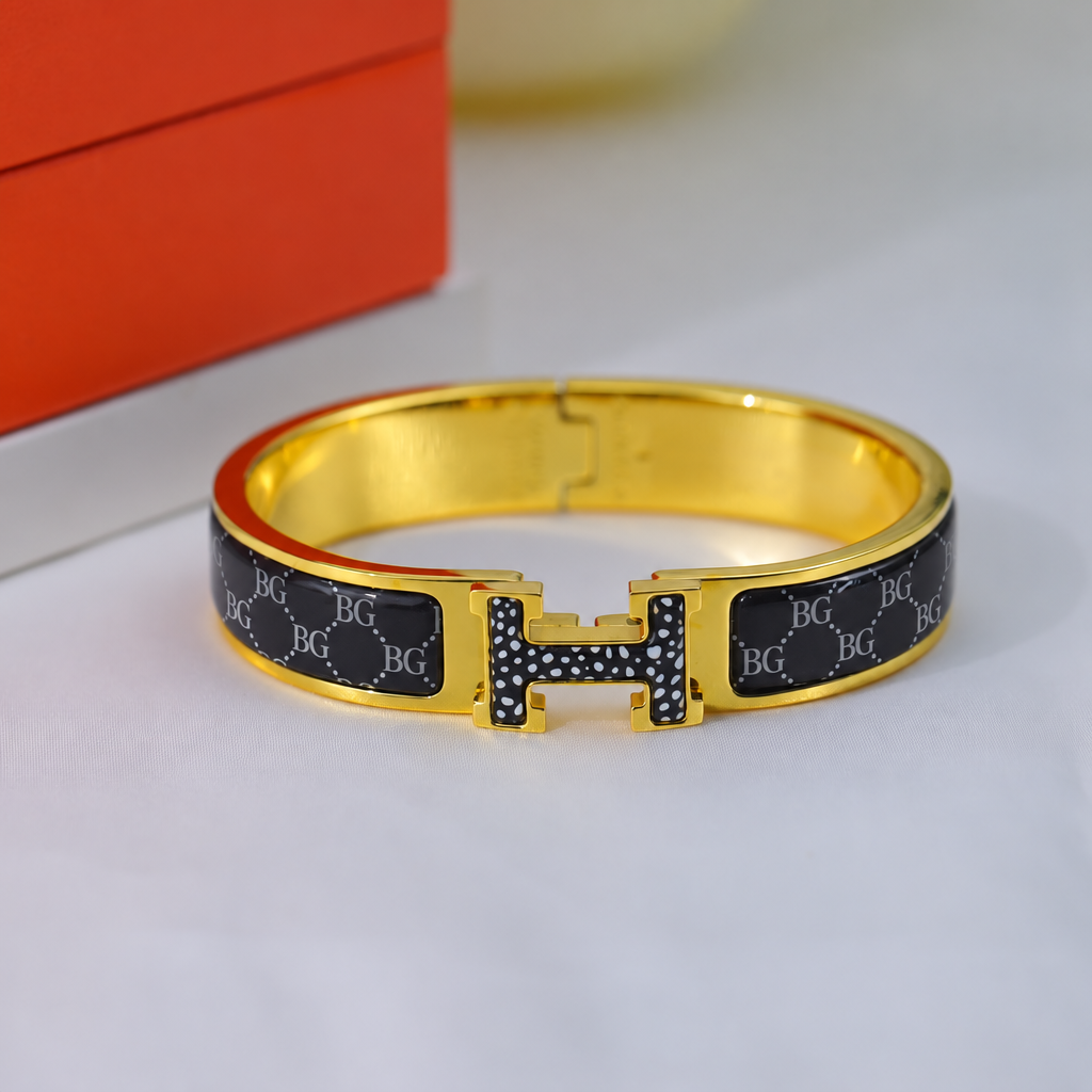 Clic H Les Leopards Bracelet, Printed Black Enamel, PM