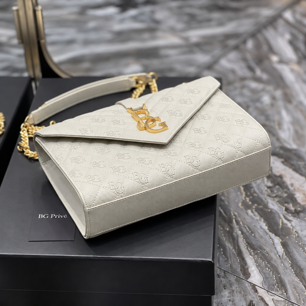 Envelope bag, Medium, in White Quilted Grain de Poudre Leather